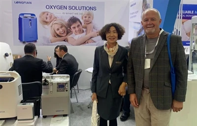Le  Longfian  fleurit  au salon    Düsseldorf